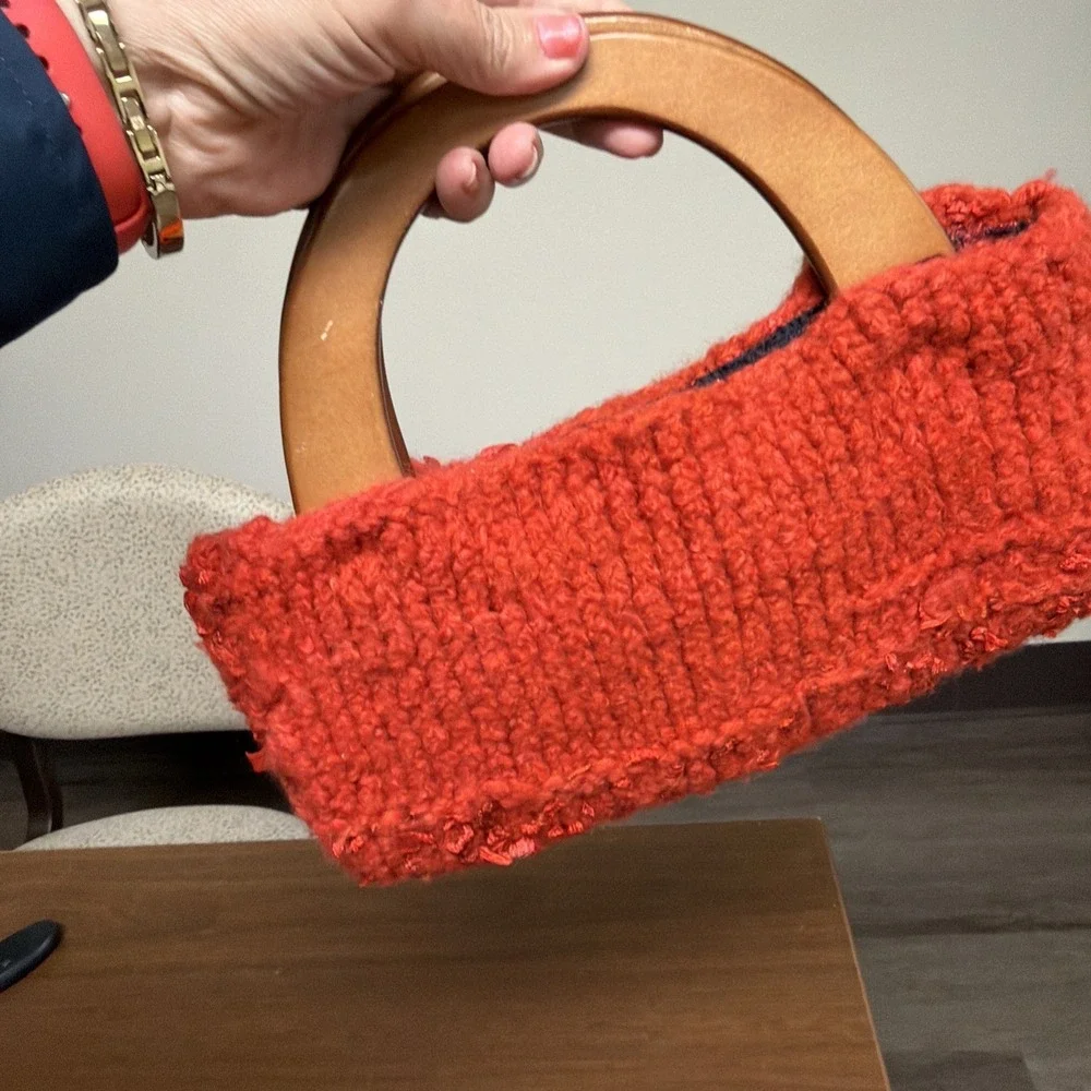 Vintage Red‎ Knit Handbag Wooden Handles Felt Flower Appliqué Boho Purse
